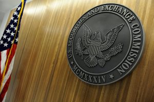 SEC заморозила торги ETN на базе Bitcoin и Ethereum